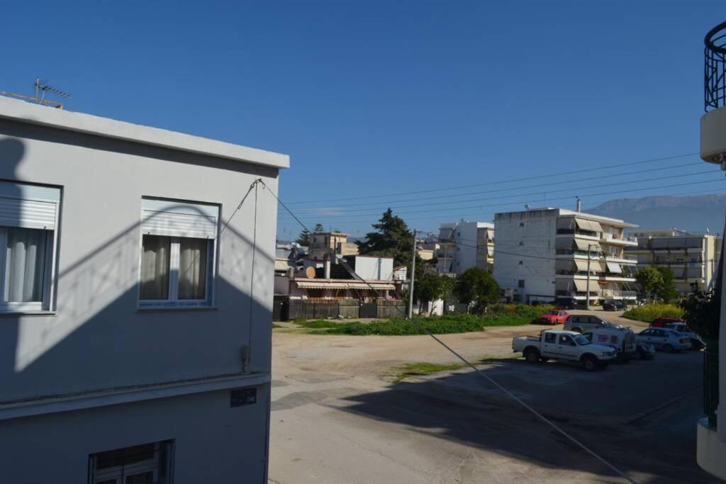 Paris House 2 Apartamento Patras Exterior foto